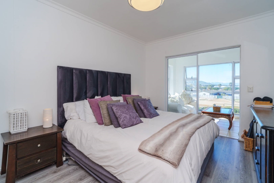 3 Bedroom Property for Sale in Royal Ascot Western Cape